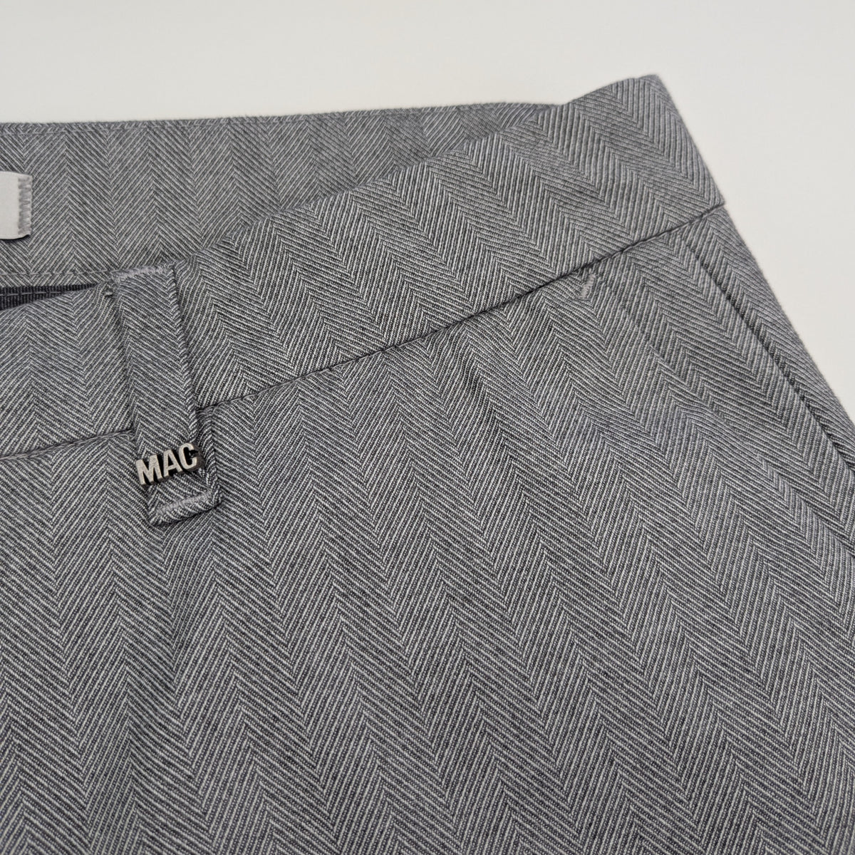 MAC Jeans Lennox Herringbone Chino Pants
