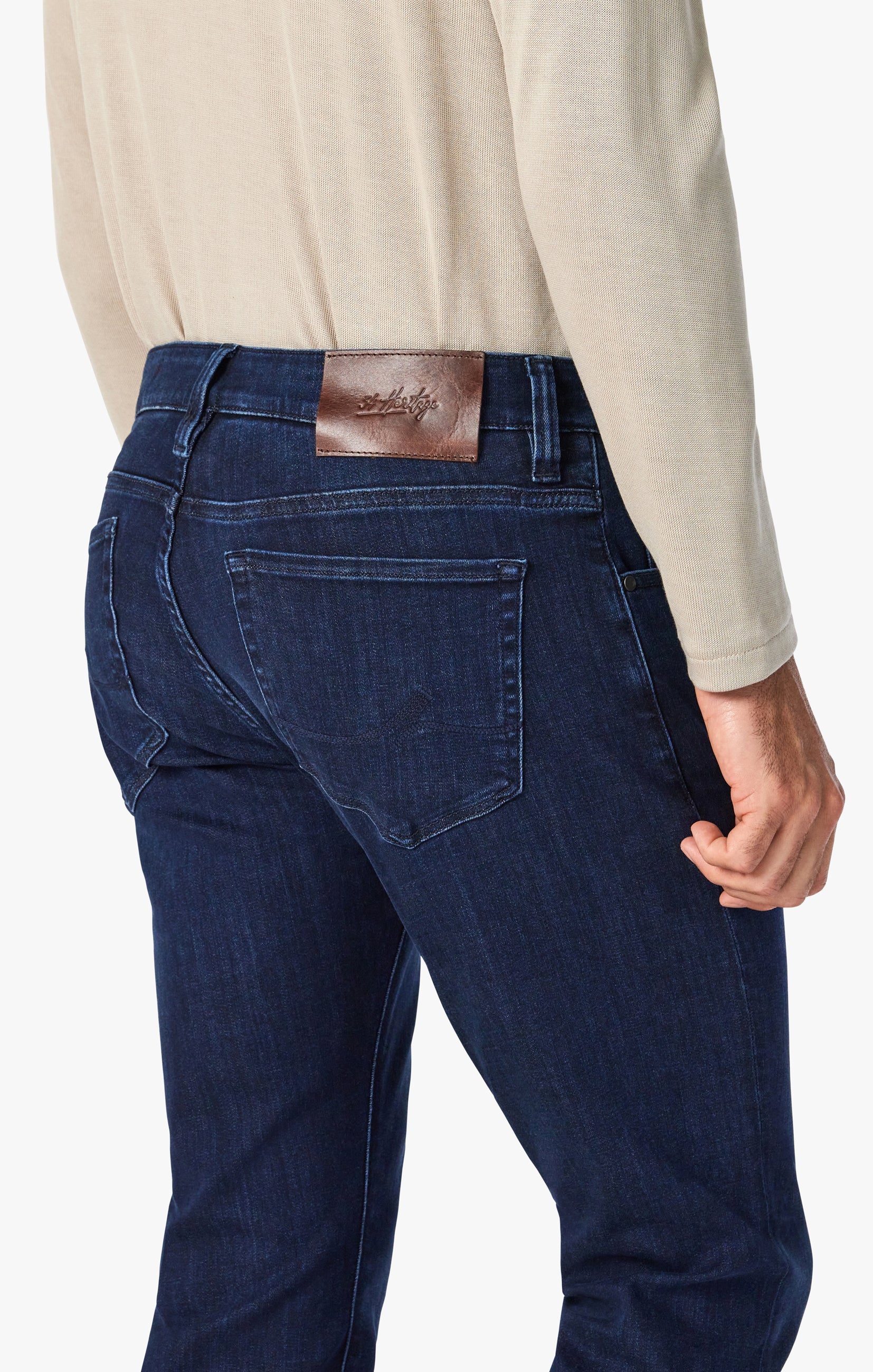 34 Heritage Courage Straight Fit Urban Wash Jeans
