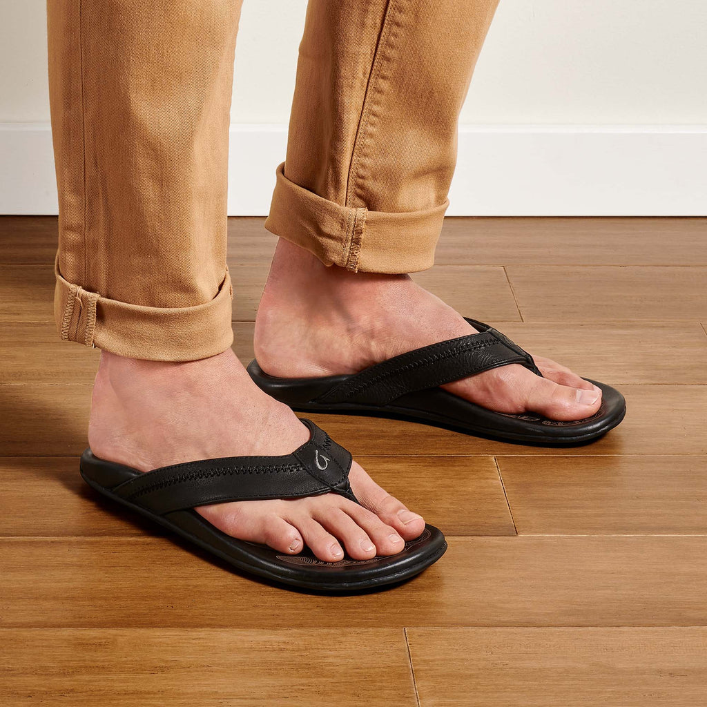 OluKai Hiapo Leather Sandals â Seattle Thread Company