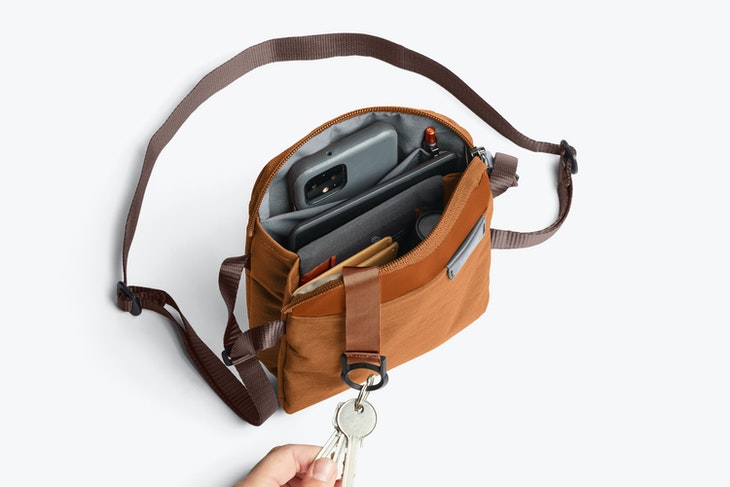 ベルロイ Bellroy CityPoach 0?auto=format&fit=crop&w=750&h=750